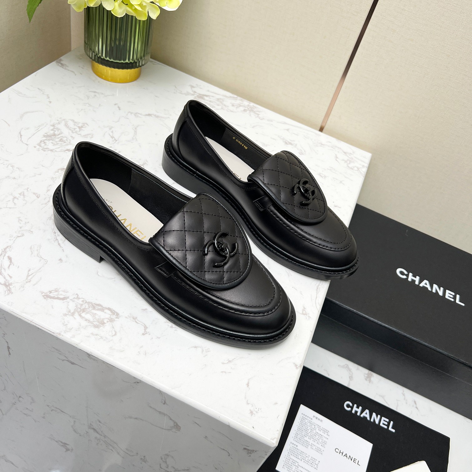 Women's high heels